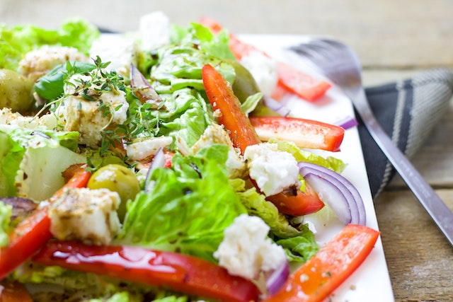 Salads Are Always A Healthy Alternative In A Restaurant